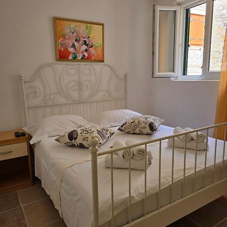 Apartmani Marija 바스카보다 외부 사진